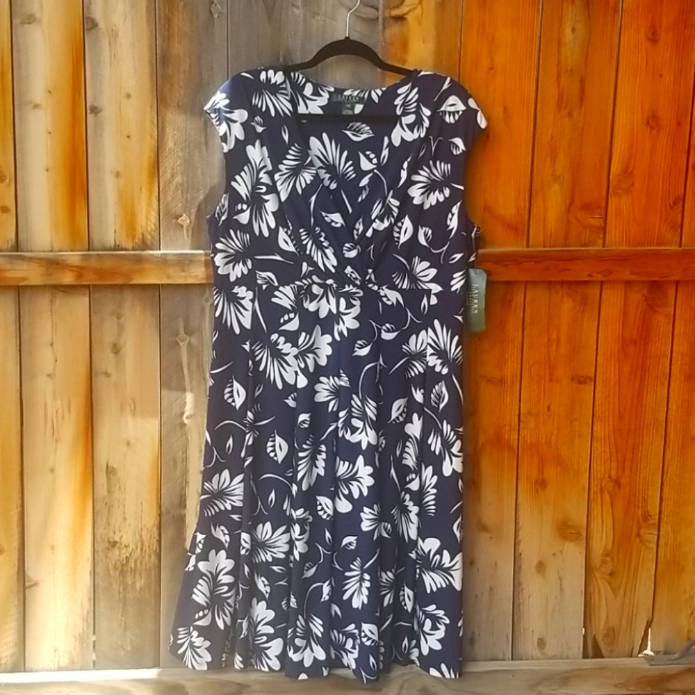 LAUREN by Ralph Lauren Dress. NWT.